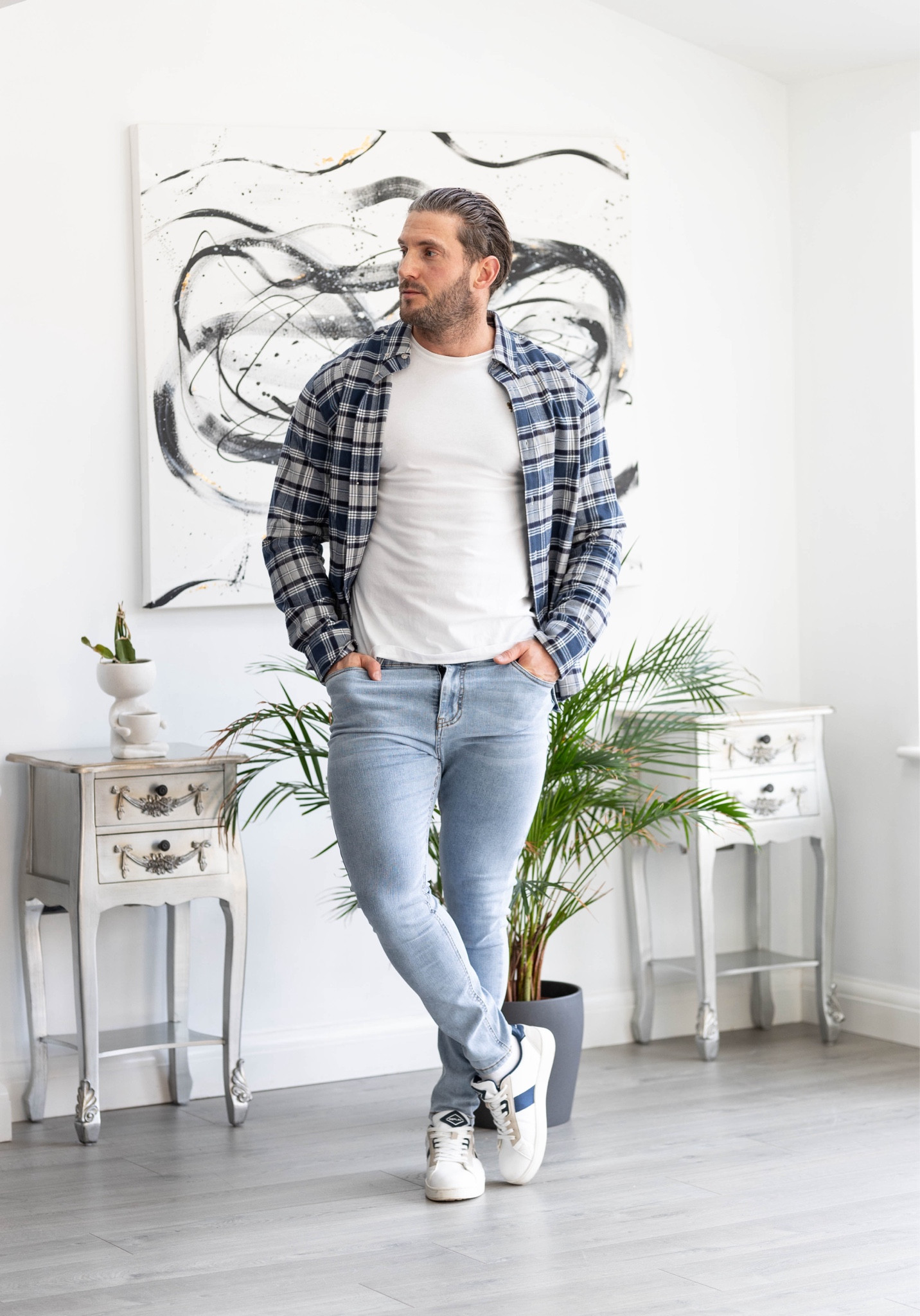 Casual vibes today with this simple fit, going for one of my favoured colour combinations!! Blue/white.

Have a brilliant weekend all 🖤

#LTKmens #LTKVideo #LTKU