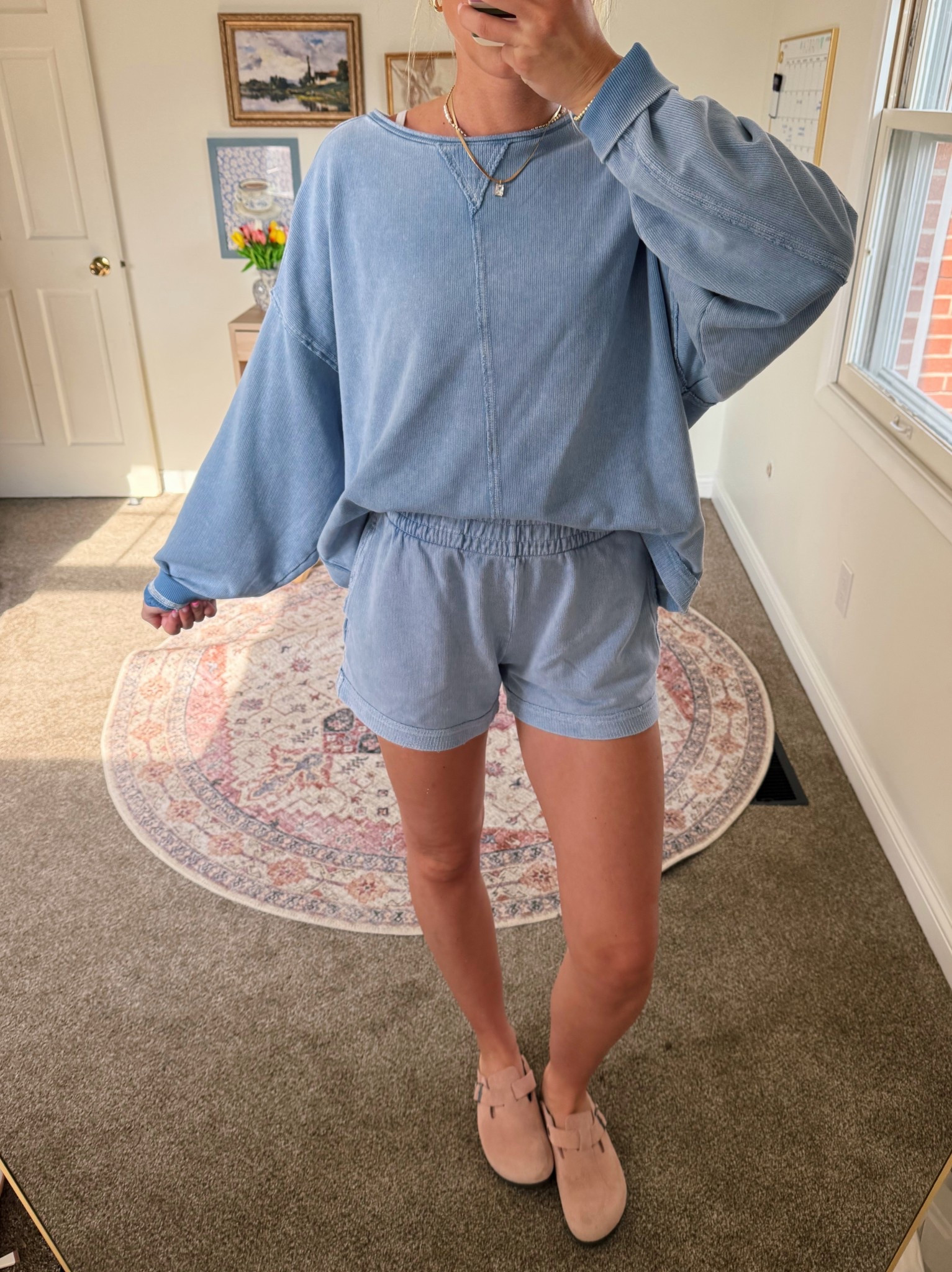 Aerie set this morning! Medium in the top & small in the shorts 🫐

#LTKootd