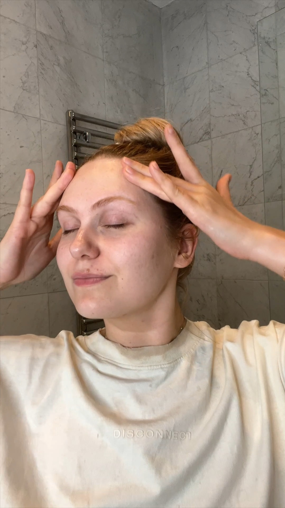 Less is more when it comes to skincare!

Get unready with me - sensitive skincare routine 💤🫶🏼

Skincare, skincare routine, sensitive skin, nighttime skincare, eye cream, cosrx eye cream, Pai, Pai skincare, serum, makeup remover, cleanser, 

#LTKeurope #LTKbeauty