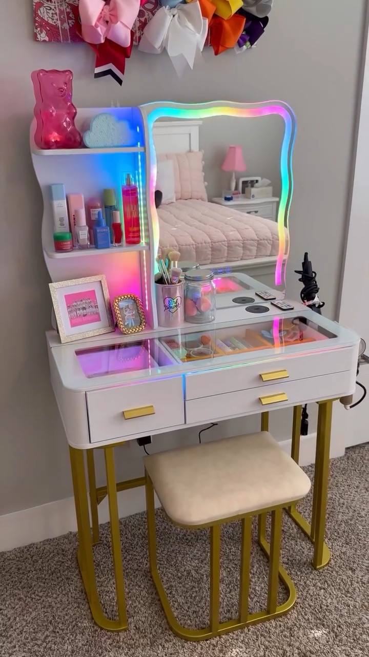 💄✨🪞I got this adorable vanity from Amazon for my daughter’s birthday, and y’all… it couldn’t be more perfect! It was super easy to put together, has the prettiest lights, and is just right for organizing all her makeup and skincare goodies. 💕

It sold out so fast last time, but it’s finally back in stock!! 🙌 If you’ve been thinking about getting one, grab it quick before it’s gone again!



#LTKhome #LTKkids #LTKfinds #LTKAmazon #amazonfinds #amazonhome #girlsroomdecor #bedroominspo #vanitysetup #preteenroom #tweenbedroom #amazonvanity #homedecor #momlife #birthdaygiftidea #backinstock #affordablefinds #organizedspaces #decorinspo

#LTKHome #LTKBeauty