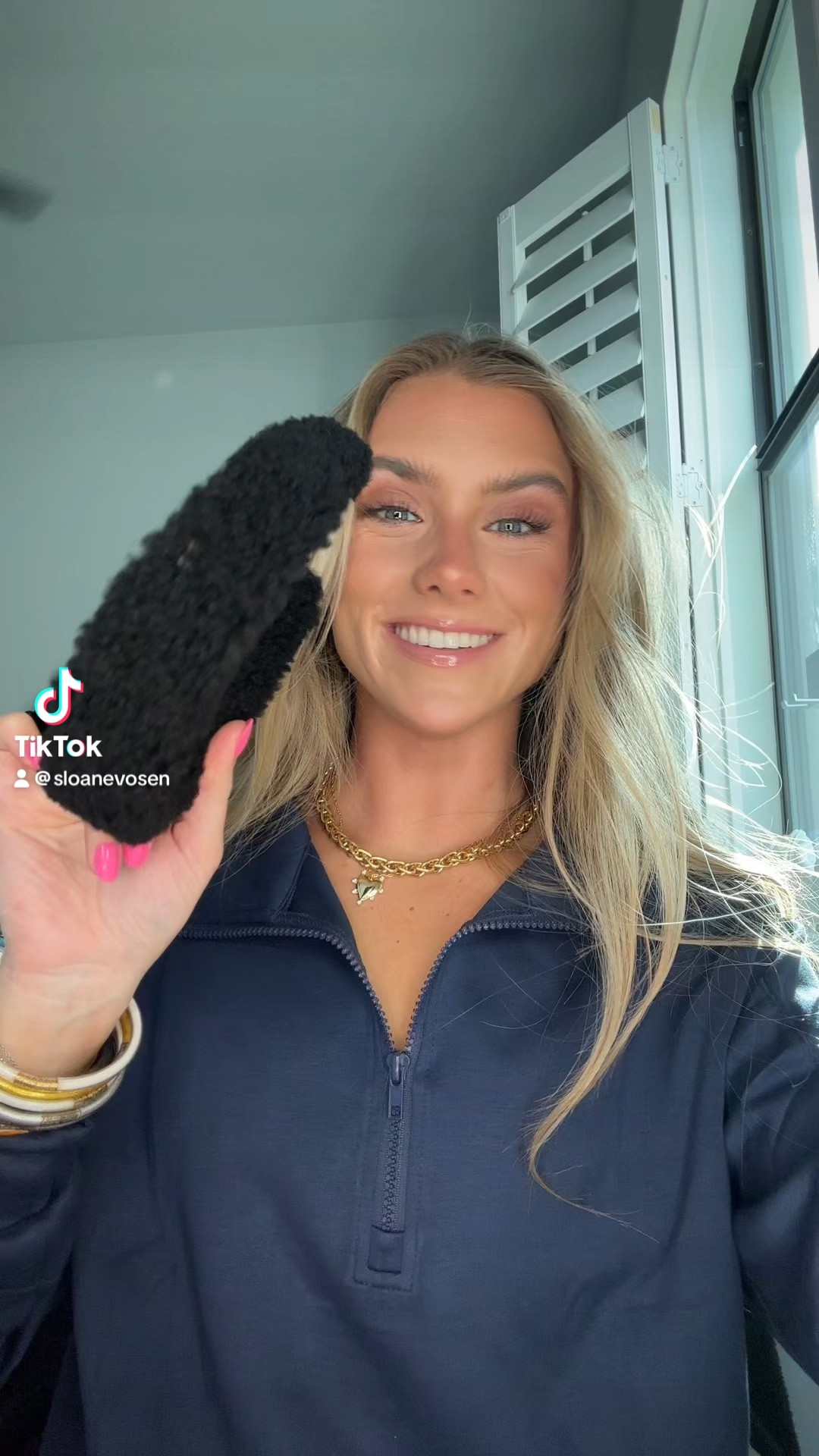 Tower 28 Beauty OneLiner Lip Liner + Eyeliner + Cheek Pencil and OLEHENRIKSEN Pout Preserve Hydrating Peptide Lip Treatment. Emilie Kiser lip combo!!! 

#LTKVideo #LTKFindsUnder50 #LTKBeauty