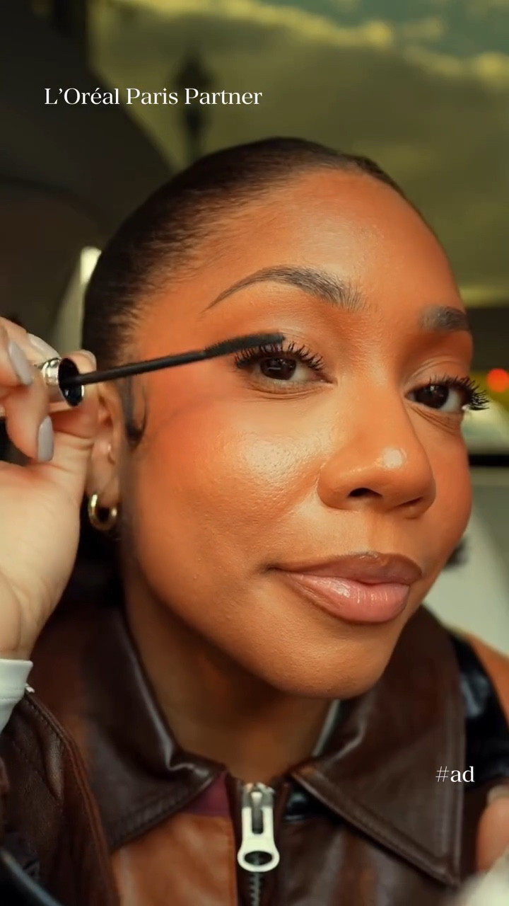#LOrealParisPartner #ad L’Oréal’s NEW Extensionist Mascara just dropped and I ran to get it! Length, volume, and curl?! It has everything you need in a mascara! It comes in Blackest
Black and Brown! @lorealparis #LOrealParisMakeup @shop.ltk #liketkit #TargetPartner #Target @target