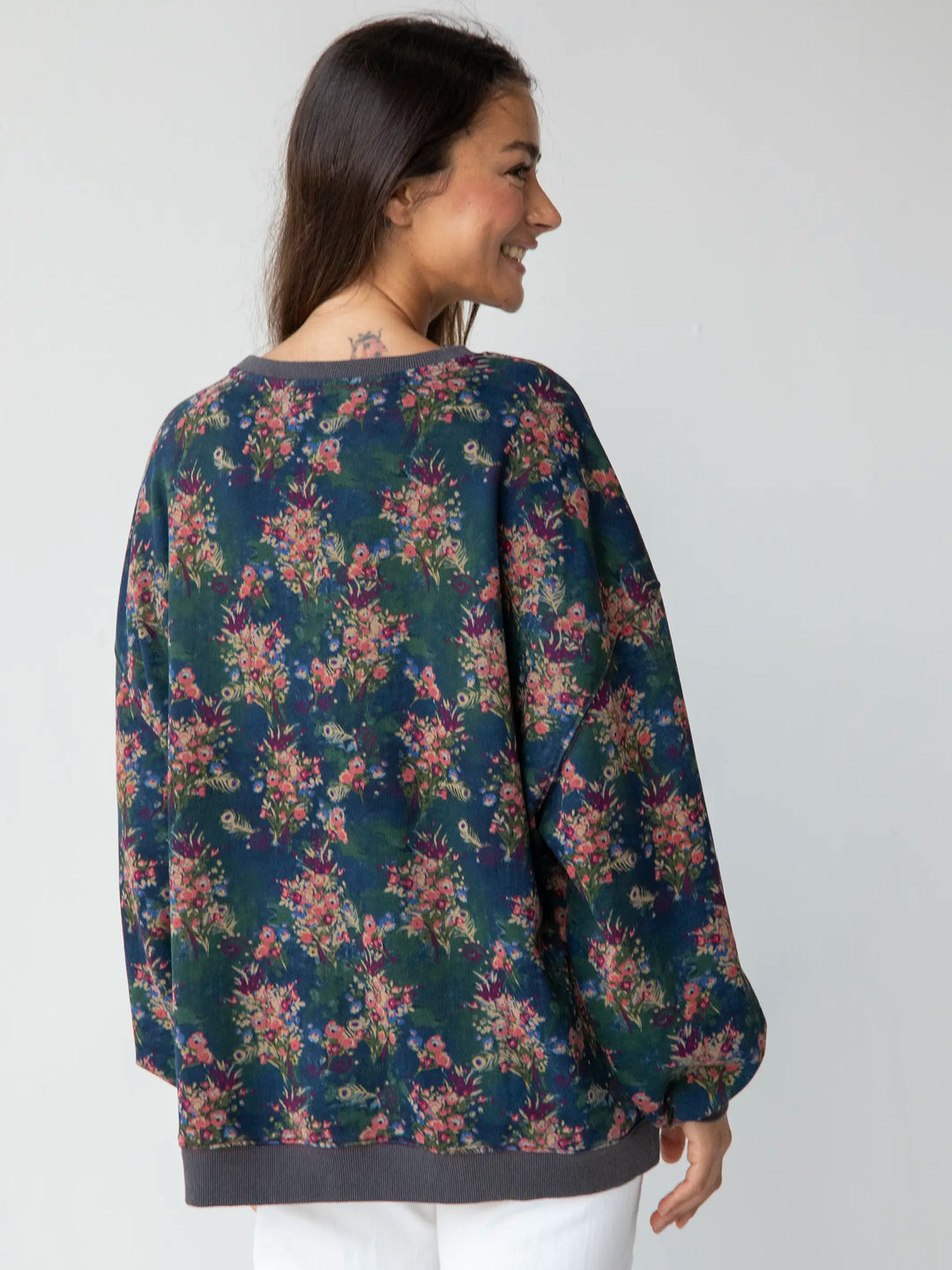 2-in-1 Oversized Sweatshirt - Navy Red Feathers | Natural Life