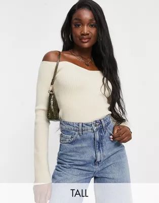 4th & Reckless Tall knitted off shoulder plunge jumper in cream | ASOS (Global)