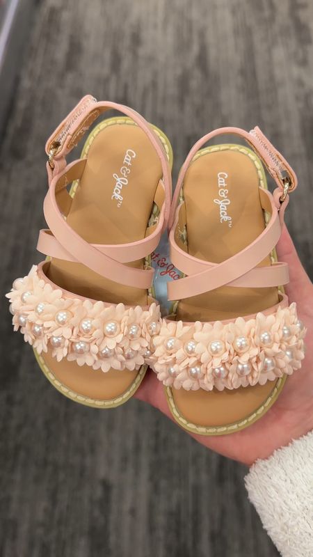 The prettiest pearl flower toddler sandals are finally online 😍

#LTKkids #LTKstyletip #LTKfindsunder50