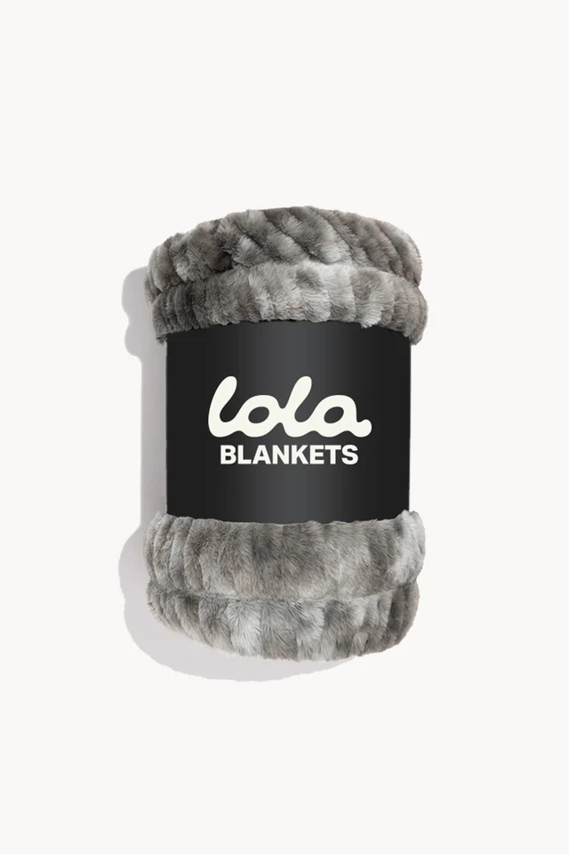 Smoky Skies | Lola Blankets