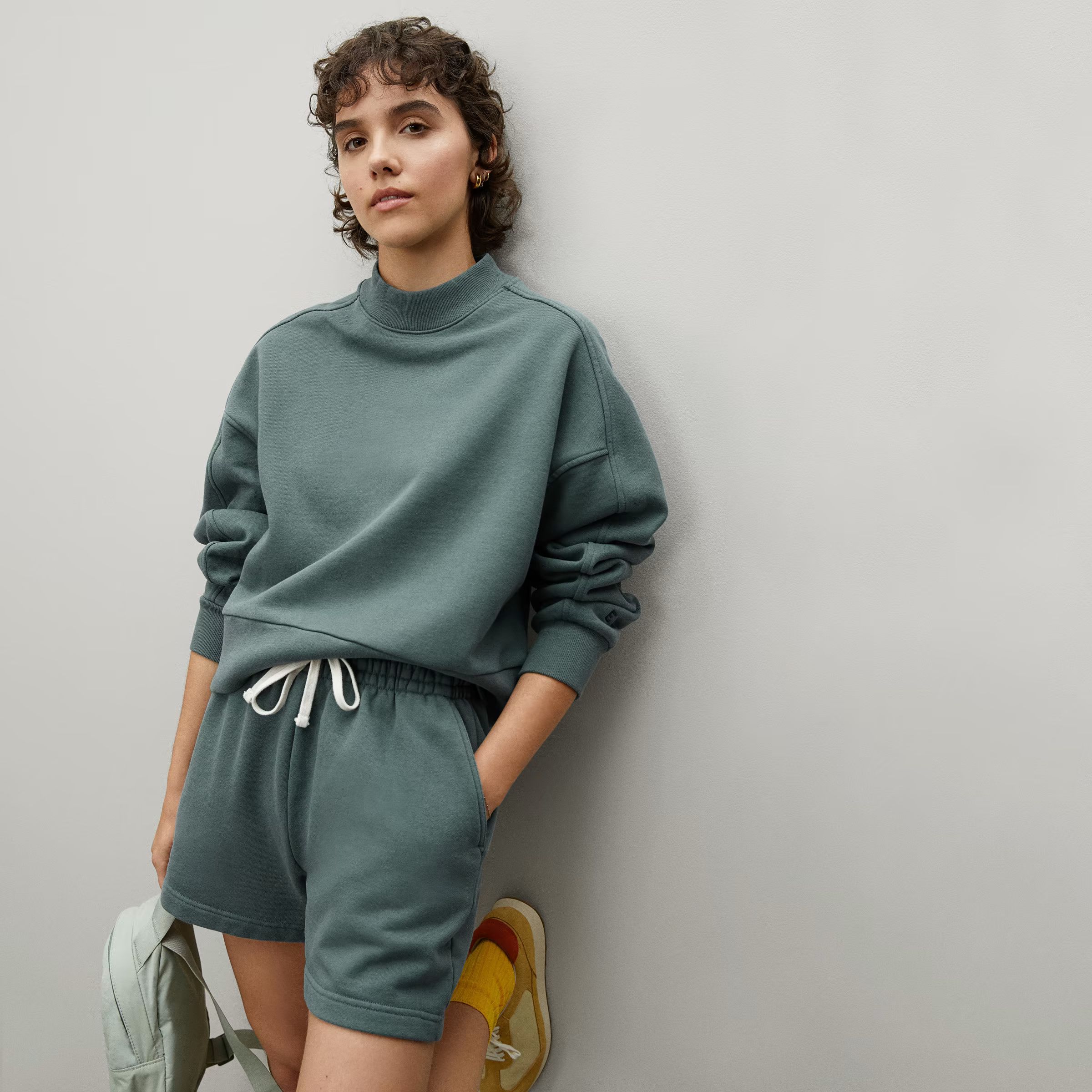 The Track Cropped Sweatshirt | Everlane