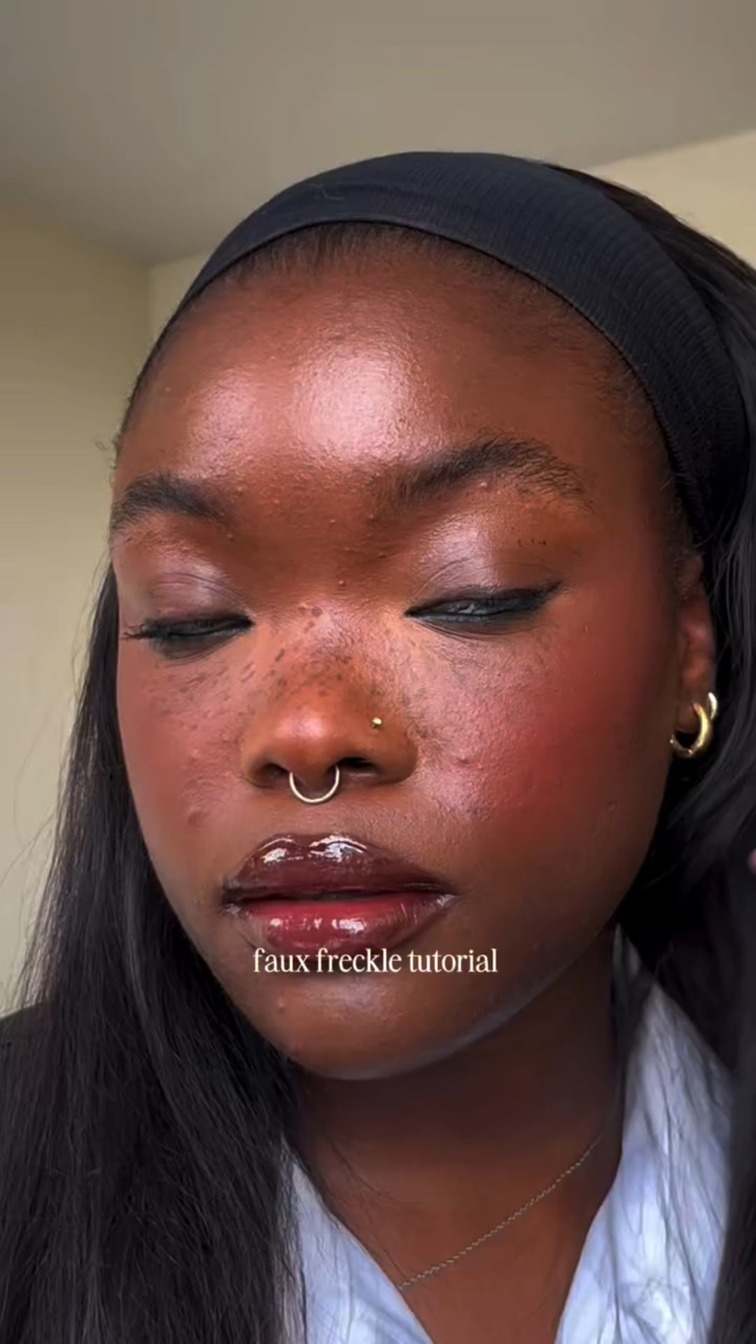 would you try faux freckles? do you think they’re cute?

#tashingaaa #fauxfreckles #fauxfreckletutorial #freckletutorial

#LTKBeauty