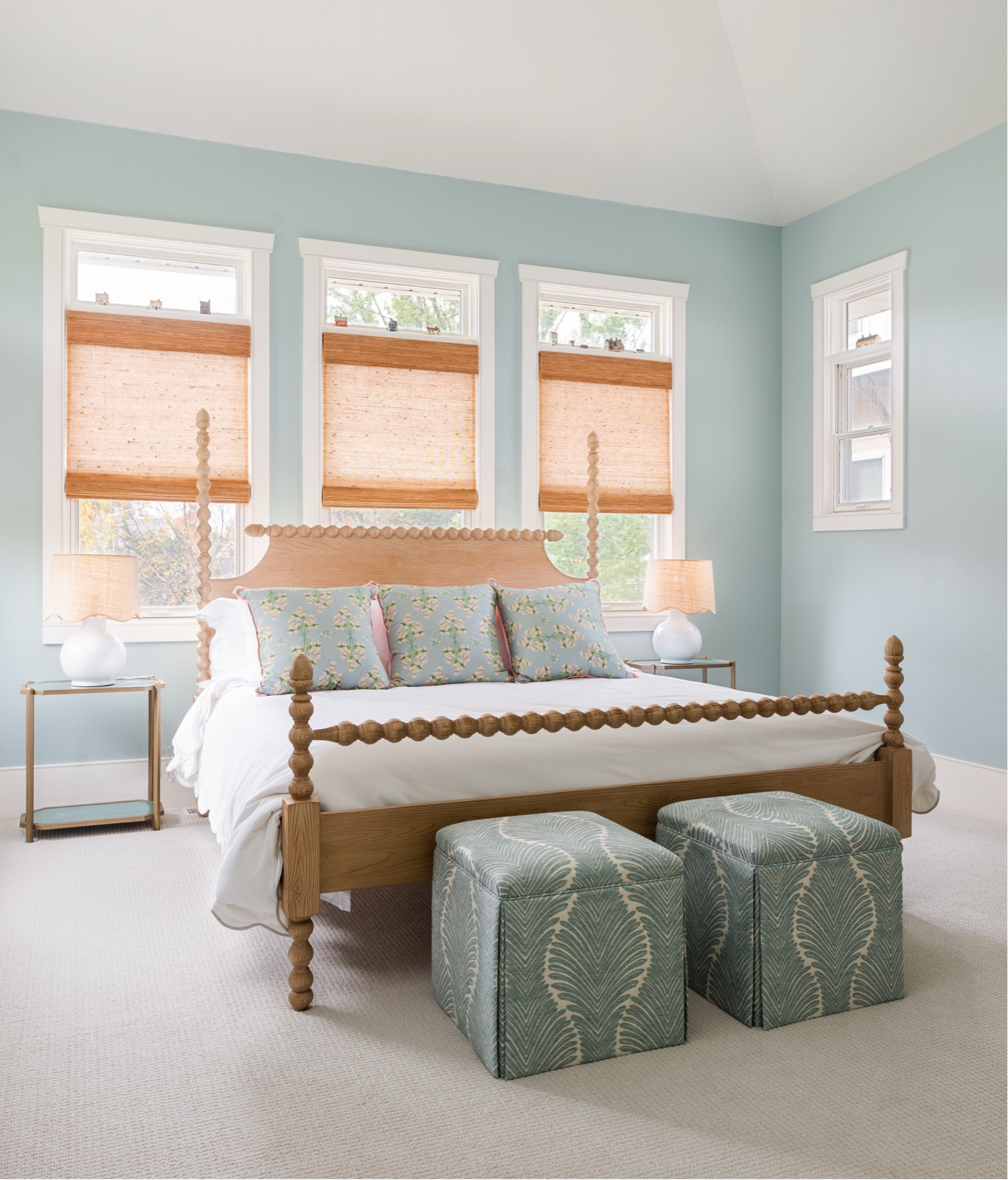 Coastal bedroom #guestbedroom

#LTKSaleAlert #LTKStyleTip #LTKHome