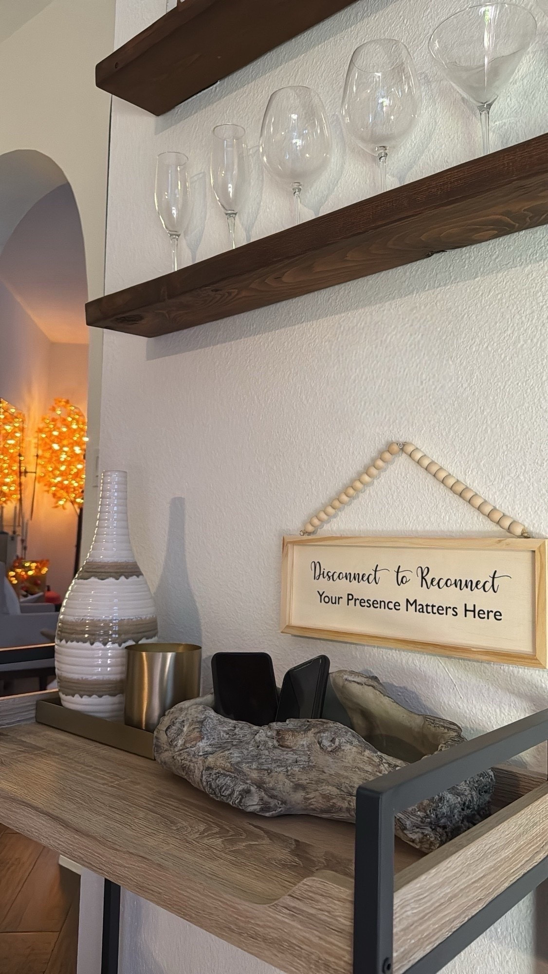 great reminder 🤎
customizable sign 🪧