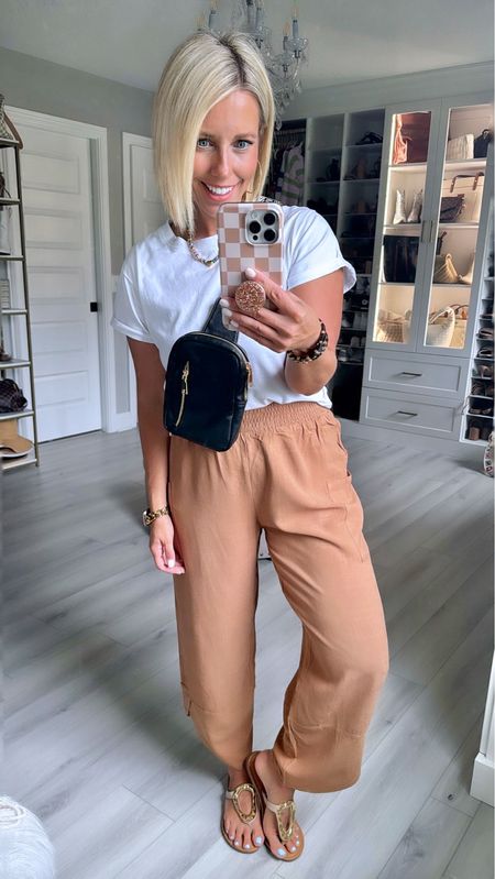 I love these @amazon pants and you guys are going to too!!! I love the smocked waist, cargo pockets, and tulip hem!!
⬇️⬇️⬇️
Tee and pants small

#LTKFindsUnder50 #LTKStyleTip #LTKFindsUnder100