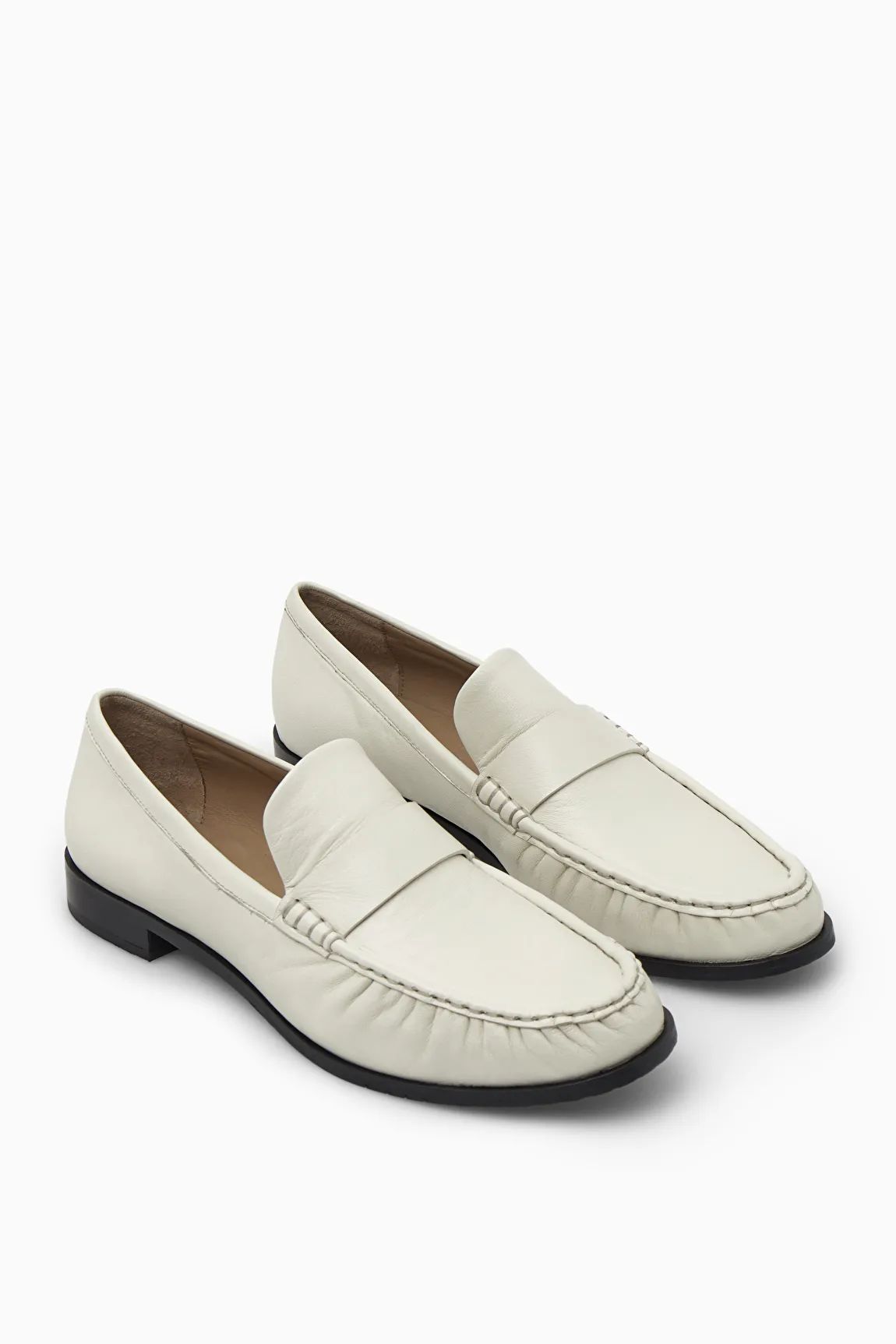 LOAFERS AUS LEDER - CREMEWEISS - Shoes - COS | COS (EU)