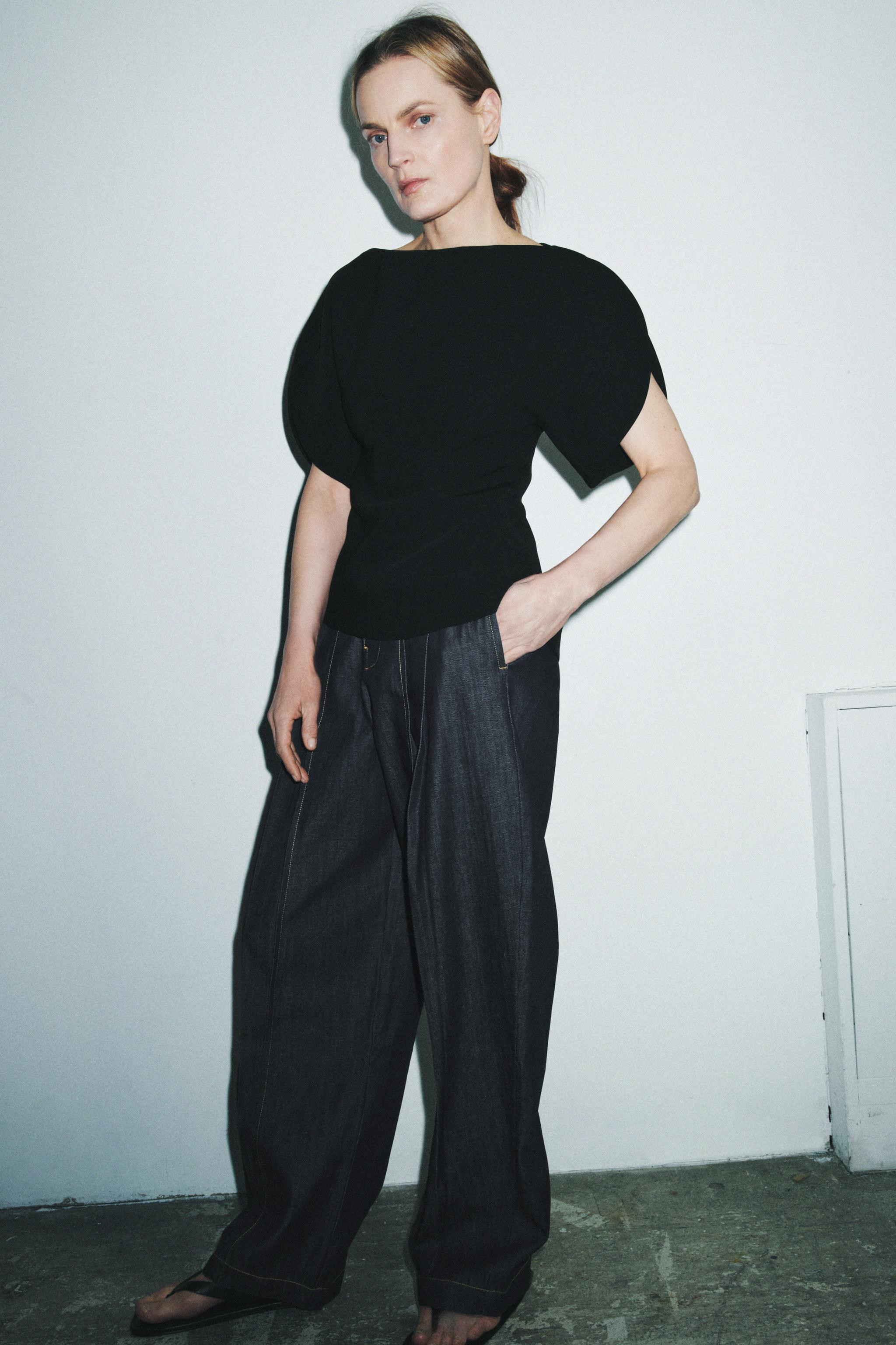 ZW COLLECTION PUFF SLEEVE TOP | Zara UK