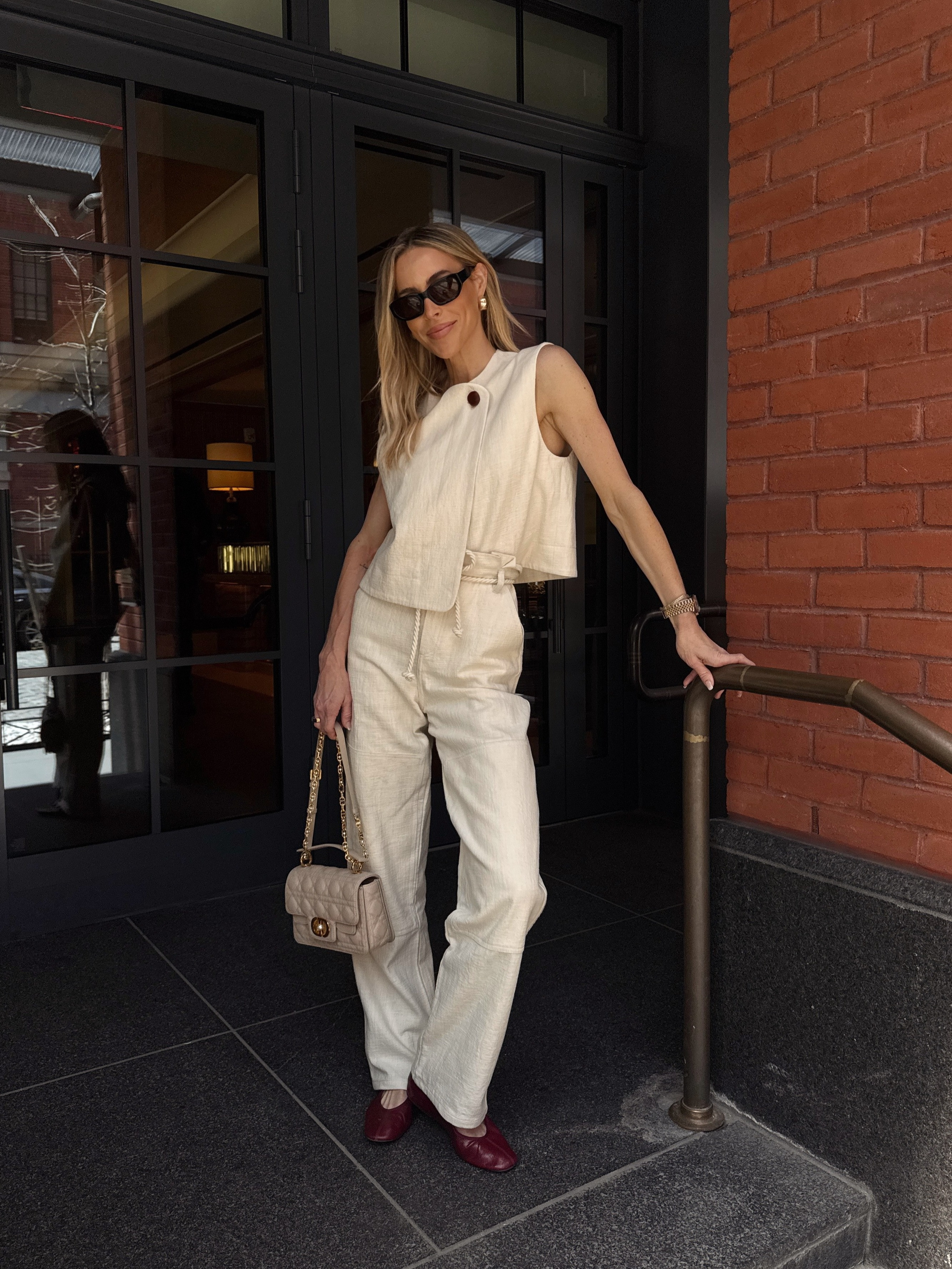 Exploring the city🌆 

 #LTKStyleTip #LTKTravel #LTKShoeCrush