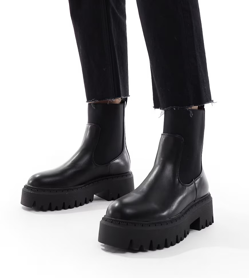 SEQWL Wide Fit Stella chunky Chelsea boots in black | ASOS (Global)