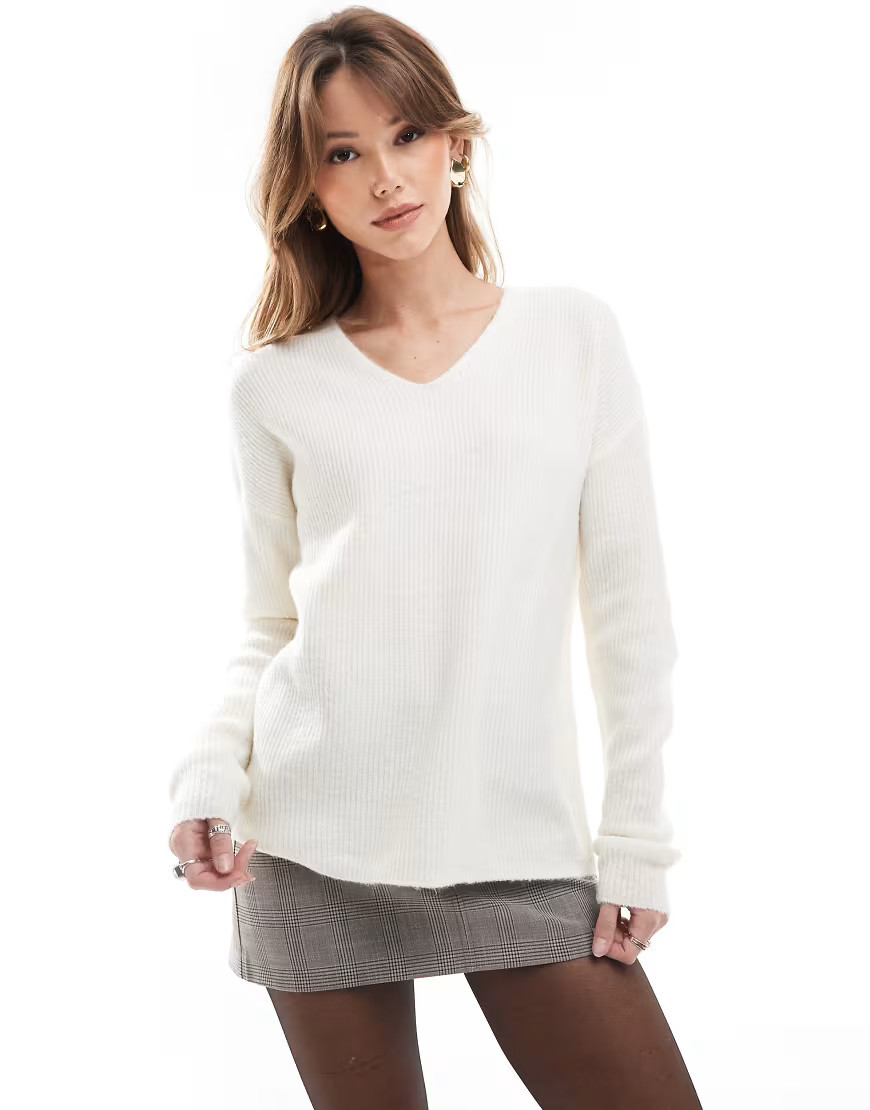 ONLY v neck slouchy sweater in cream-White | ASOS (Global)
