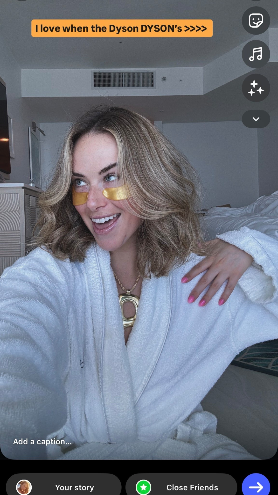 I’m obsessed with the Dyson hot tape, but I think that’s better than the shark. I used the one for the straight and wavy hair as opposed to the curly and coily ! ￼