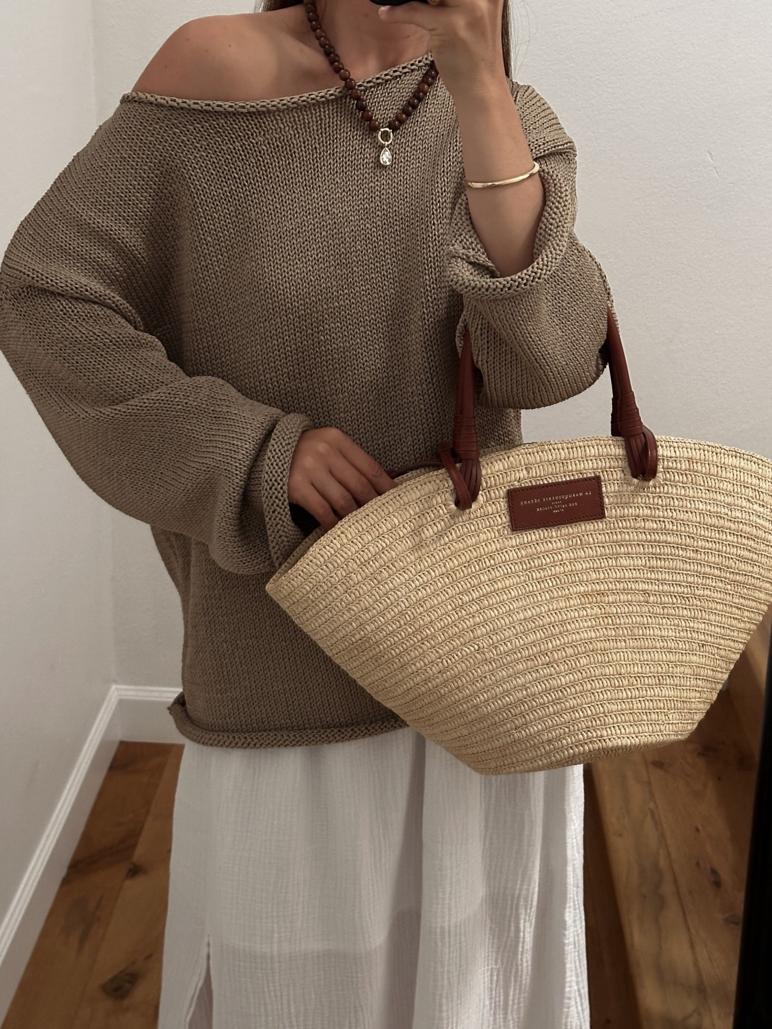 Chic summer bag 🤎

#LTKootd #LTKSeasonal #LTKgrwm