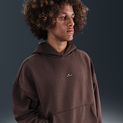 Nike Men's Standard Issue Therma-FIT Brushed Basketball Pullover Hoodie in White | IM5918-133 | Nike (US)