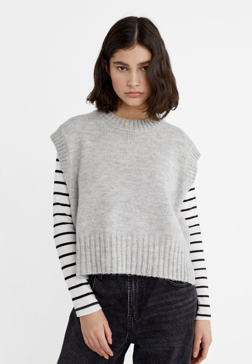 Soft-touch knit vest - Women's fashion | Stradivarius United Kingdom | Stradivarius (UK)