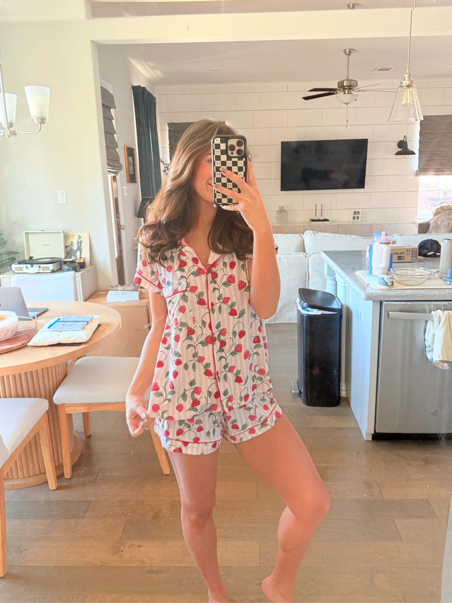 New fav pjs - dreaming of spring and warmer weather 🍓

#LTKootd #LTKmorningroutine #LTKValentine
