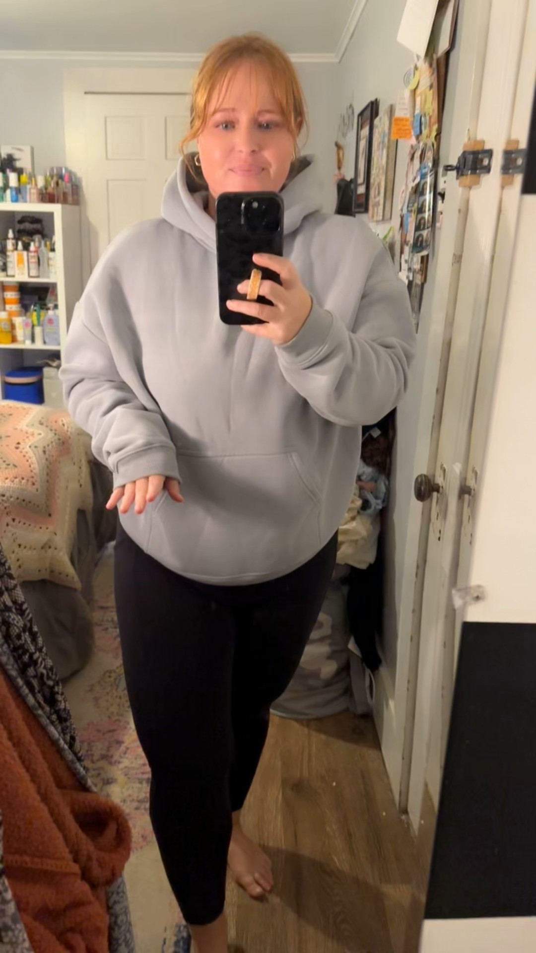 Not ready for the colder weather but absolutely loving this cropped hoodie from Comfrt! 

I am a summer girlie at heart but the one thing I do enjoy about fall and winter are all the hoodies and crew necks! I think this cropped hoodie from Comfrt hits perfect on my body and it will be heavily in my rotation! 

#LTKMidsize #LTKActive #LTKOver40