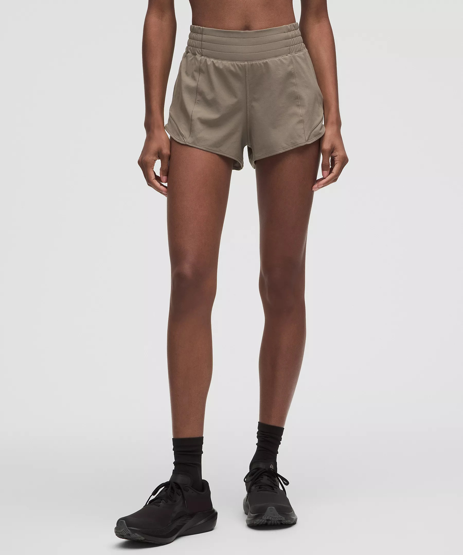 Hotty Hot High-Rise Lined Short 2.5 | Lululemon (US)