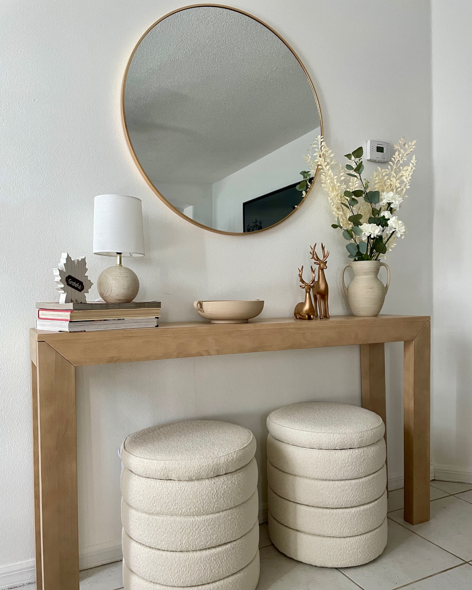 Console table decor

#LTKHome