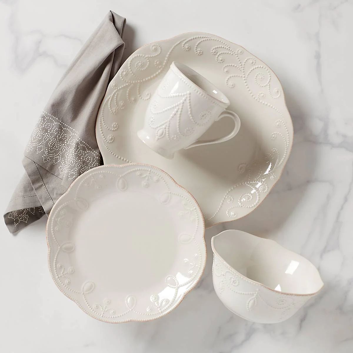 French Perle 4-Piece Place Setting | Lenox