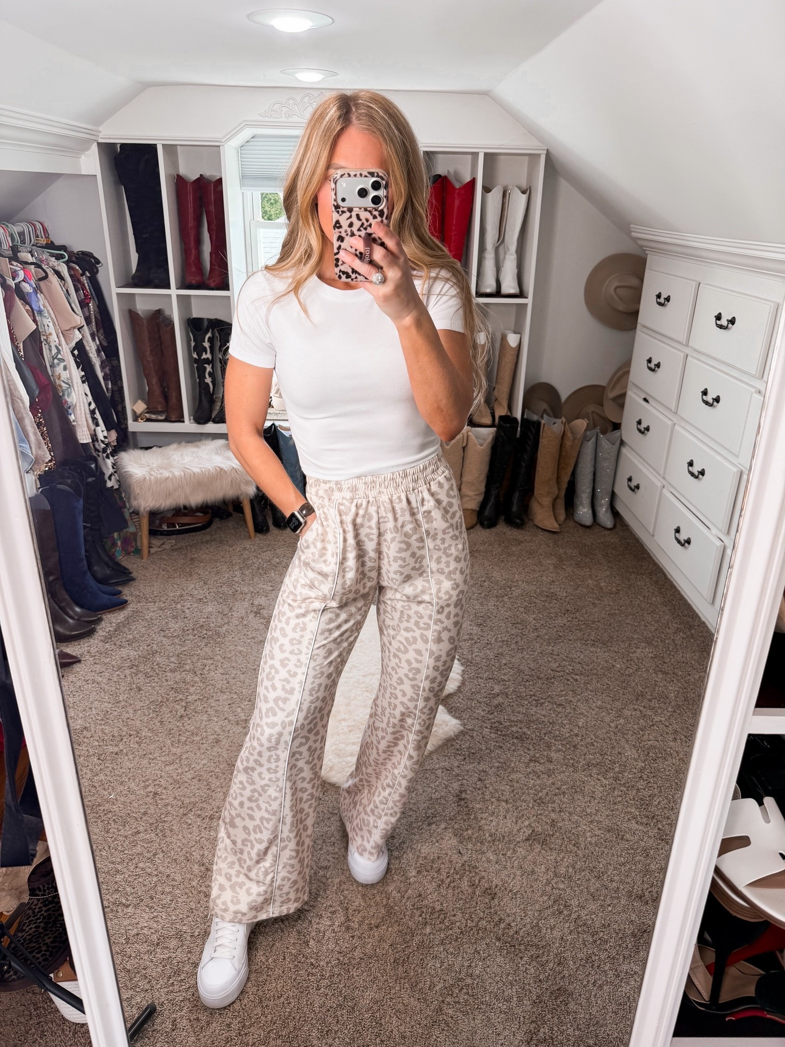 Look for less joggers, wide leg jogger, Amazon style, Amazon must have, spring outfits, summer outfit, loungewear, Amazon lounge pants

#LTKootd #LTKmomlife #LTKTravel
