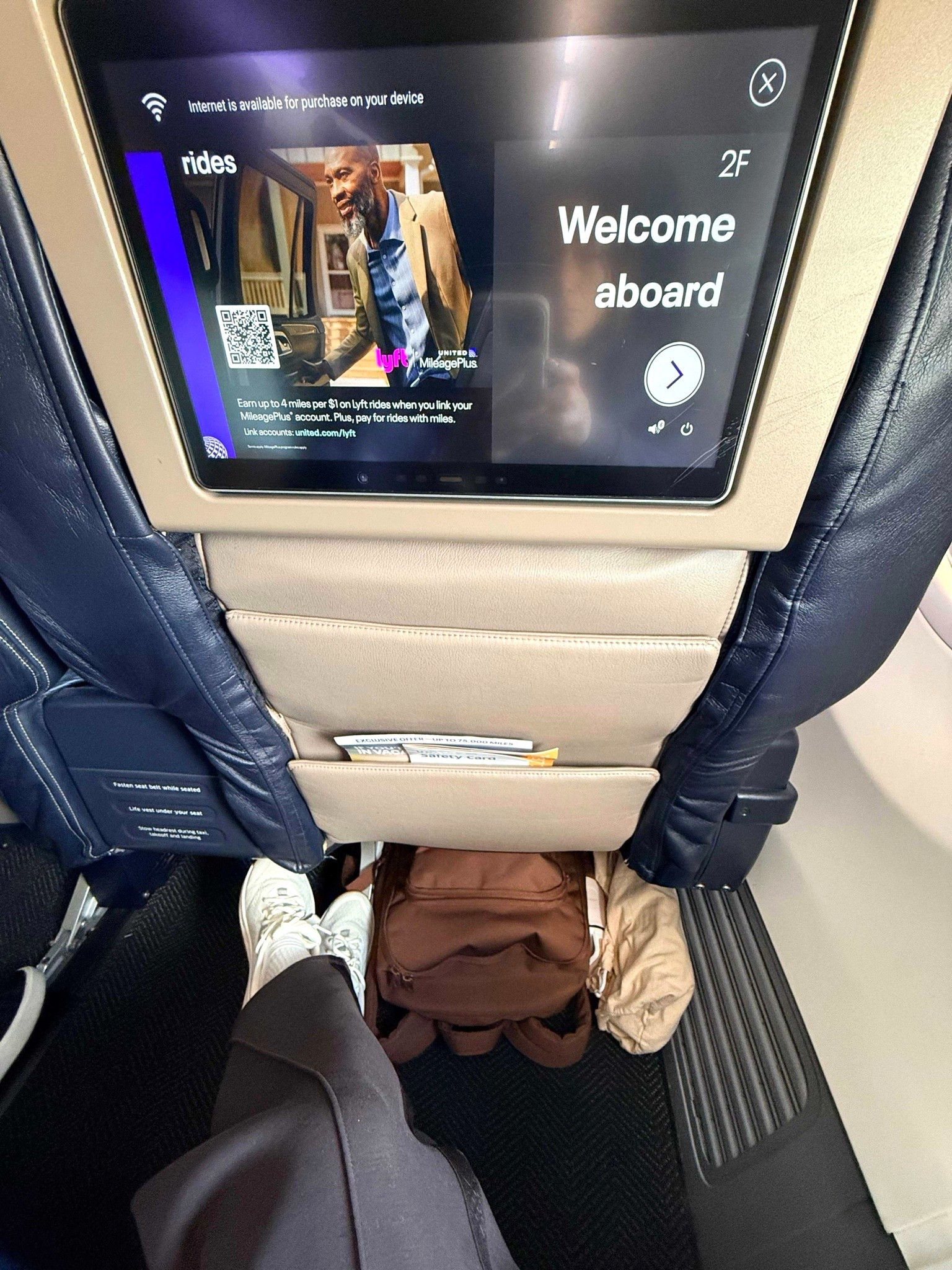 My @beistravel backpack fit perfectly under the seat on my United Airlines domestic business-class flight from Houston to Dallas for LTKCon. 😊✈️

The legroom was incredibly spacious, but the space underneath the seat was surprisingly narrow. 💺

If you’re looking for a travel backpack that works well for flying, this one gets a 👍 from me!

#LTKCon #TravelStyle #TravelFashion #TravelEssentials #CarryOnEssentials #BEISTravel

#LTKOver40
