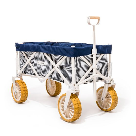 Business &amp; Pleasure Folding Beach Cart | Mark and Graham