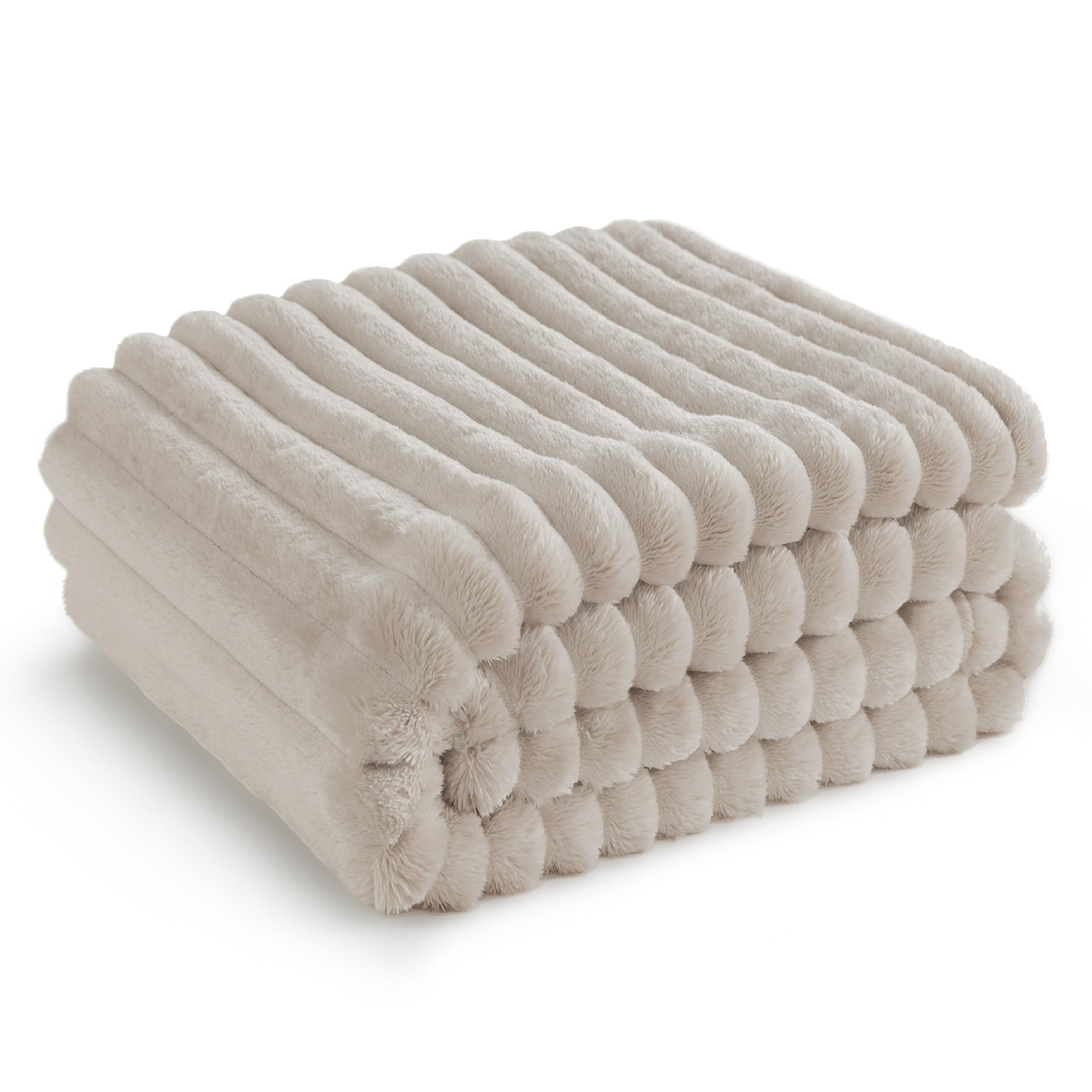 Bedsure Fleece Throw Blanket for Sofa - Fluffy Cosy Warm Blankets for Bed, Soft Cute Single Throw... | Amazon (UK)