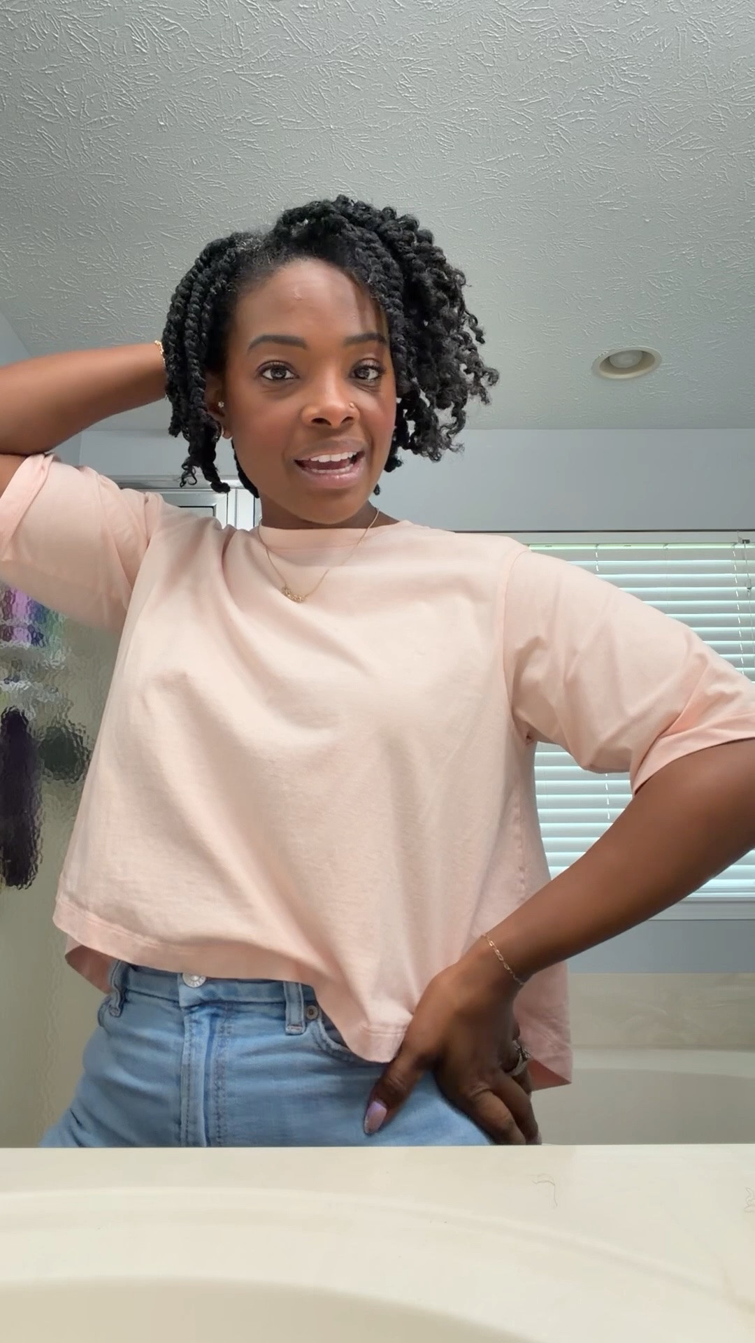 Loving this high low top from Old Navy! I’m wearing a small.

#LTKdayinmylife #LTKootd #LTKgrwm