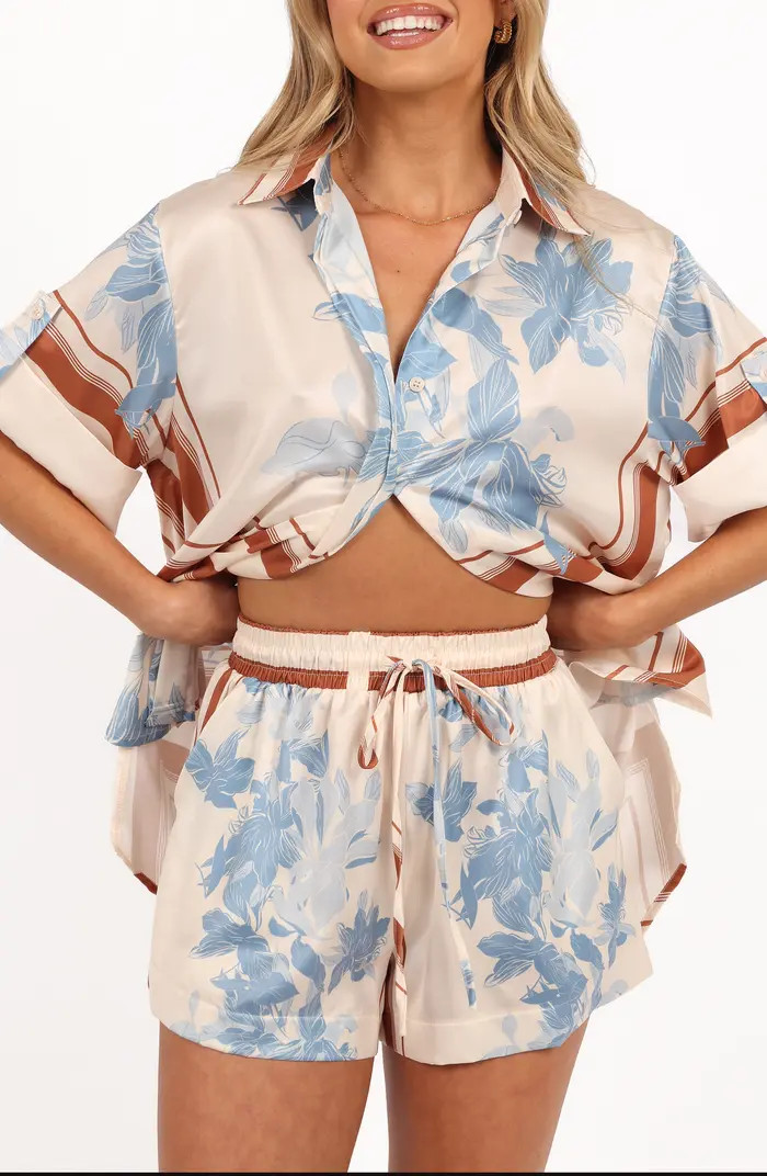 Lara Scarf Print Drawstring Shorts | Nordstrom