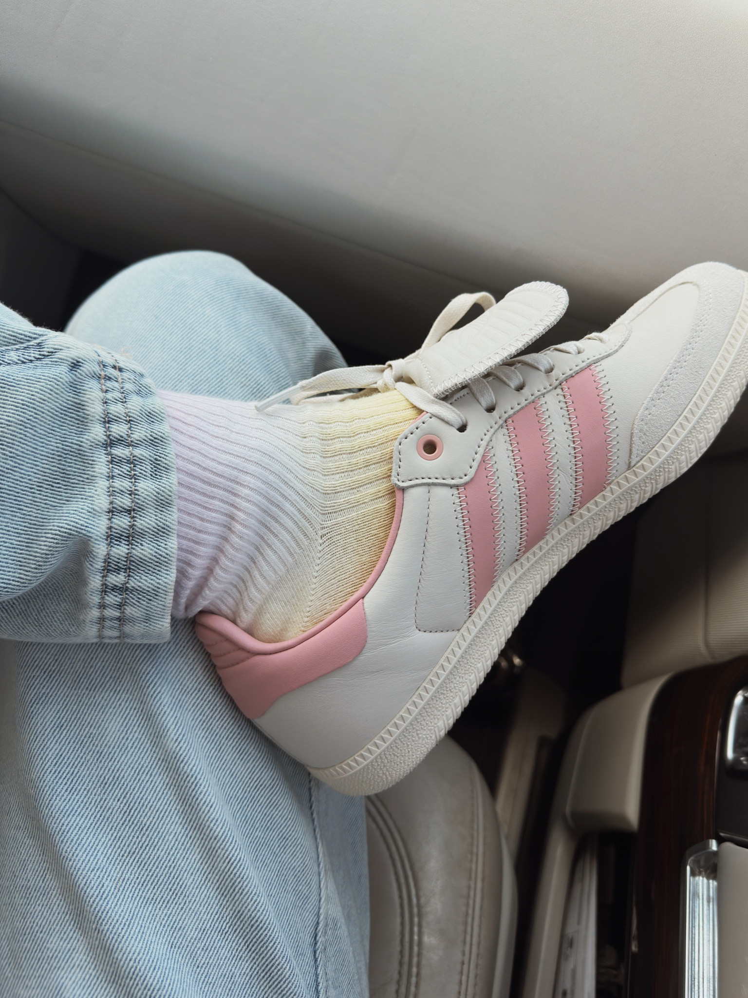 sizes selling out fast! I grabbed these in store, but still available online 🤍 

adidas sambas, sneaker crush, pink sneakers, pink sambas, jeans, fall outfit 

#LTKShoeCrush #LTKFindsUnder100