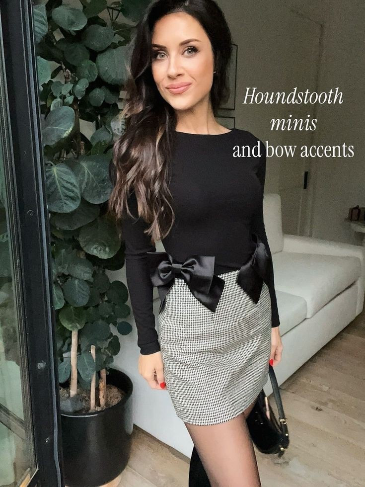 Houndstooth Minis and Bow Accents

#LTKU #LTKootd #LTKgrwm