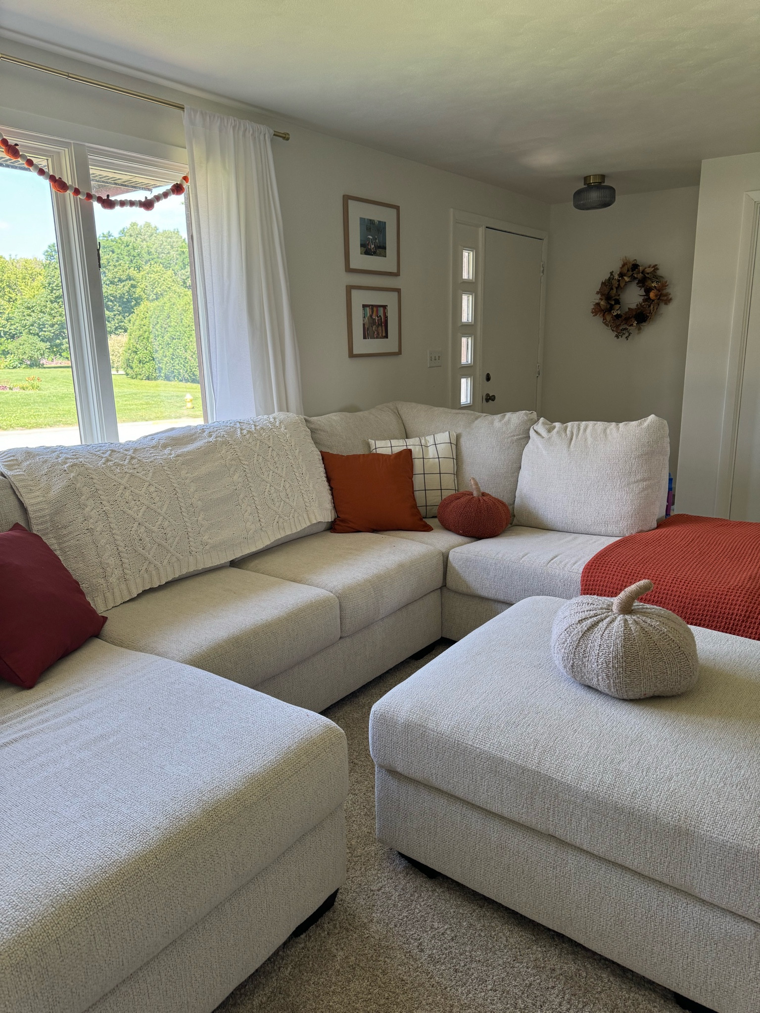 Fall living room 🍂

#LTKStyleTip #LTKHome #LTKSeasonal