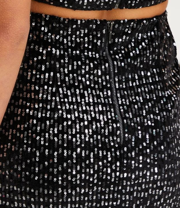 Saia New Midi em Paetê Metalizado com Fenda na Perna Preto | Renner (BR)