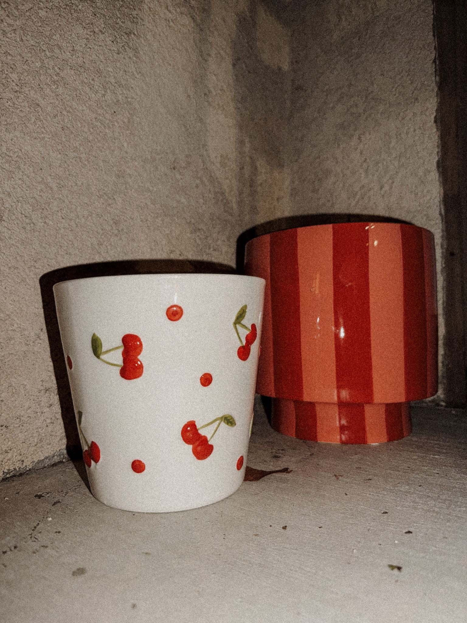 Not the best picture but how cute are these planters plus they have some checkered ones I might go back for 