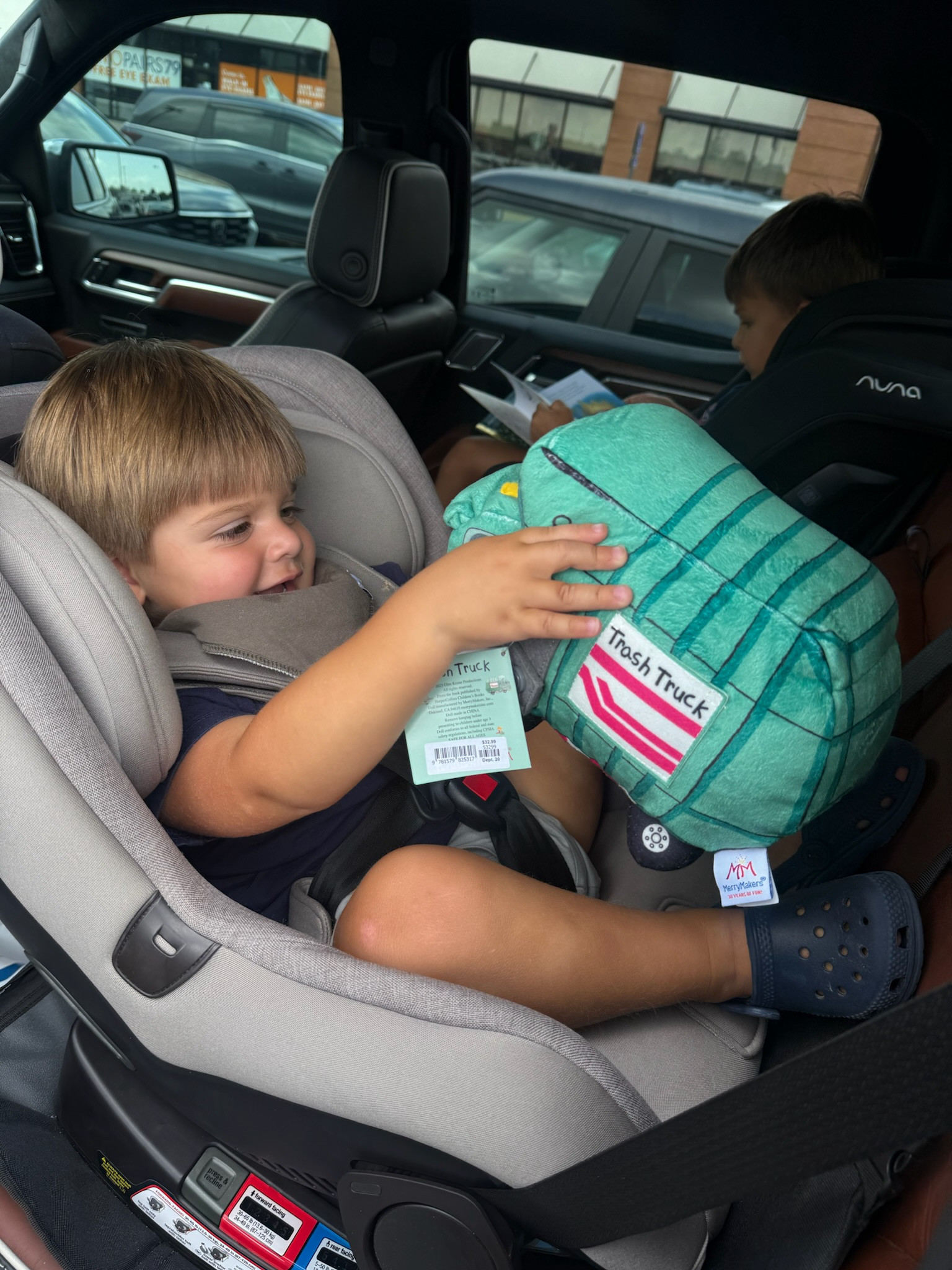 Coopy & his new stuffy 💚

Nuna, nuna car seats, nuna baby, car seats, kids car seats, boy mom, grace white

#LTKKids #LTKBaby #LTKmomlife