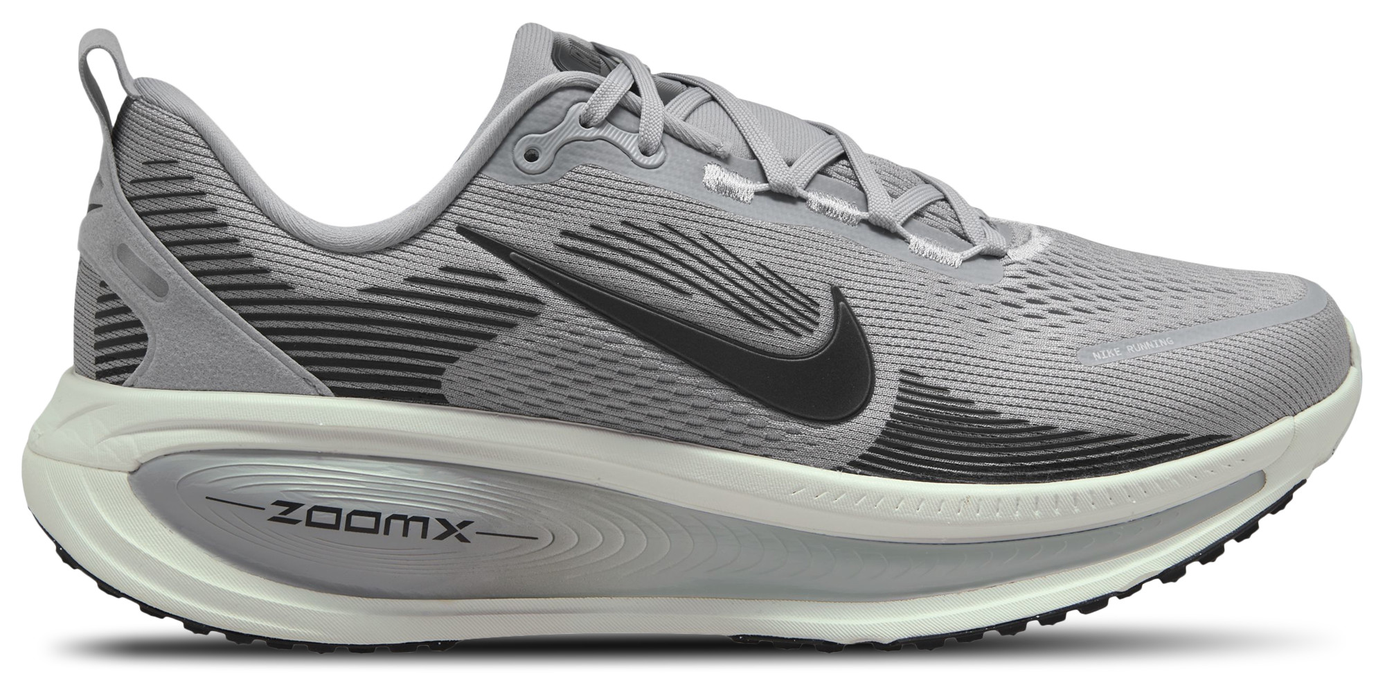 Nike Vomero 18 | Champs Sports
