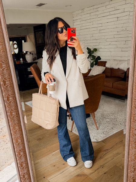 Business casual new year look
Blazer: XL (great quality) oversized fit 
Longsleeve Hoodie: XL
Free People Flare Jeans: TTS (very forgiving)
Tote Bag: Old from target, but linked up similar 


#LTKfindsunder50 #LTKmidsize #LTKstyletip