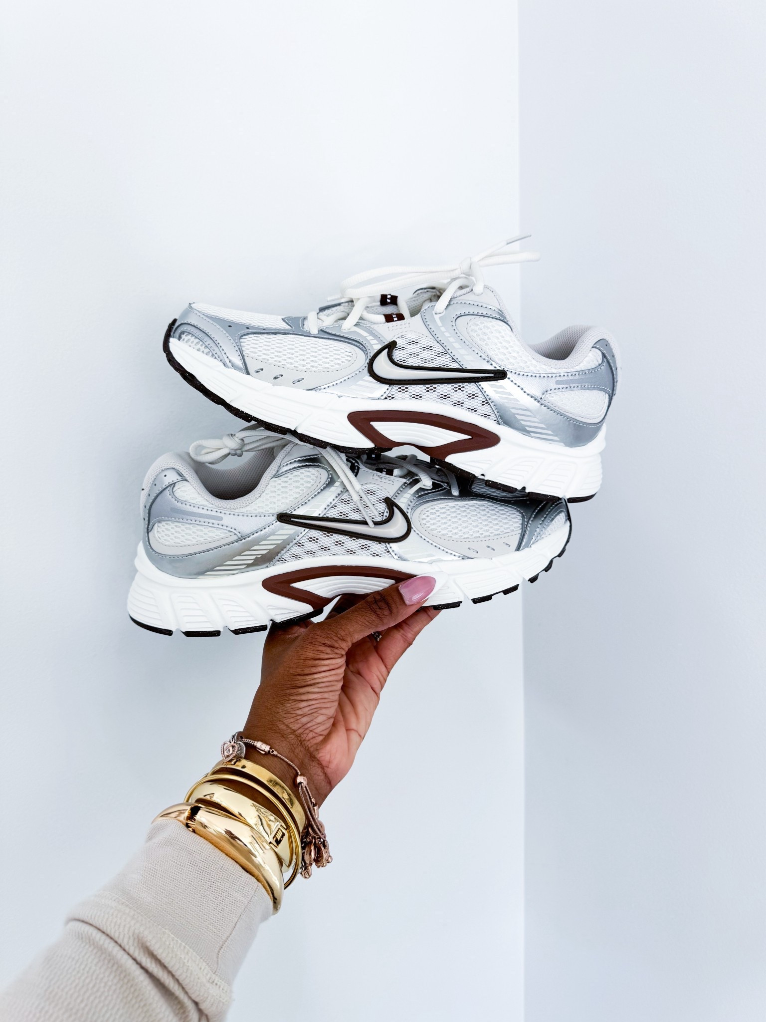 Comfortable and affordable Nike V5’s

#LTKSaleAlert