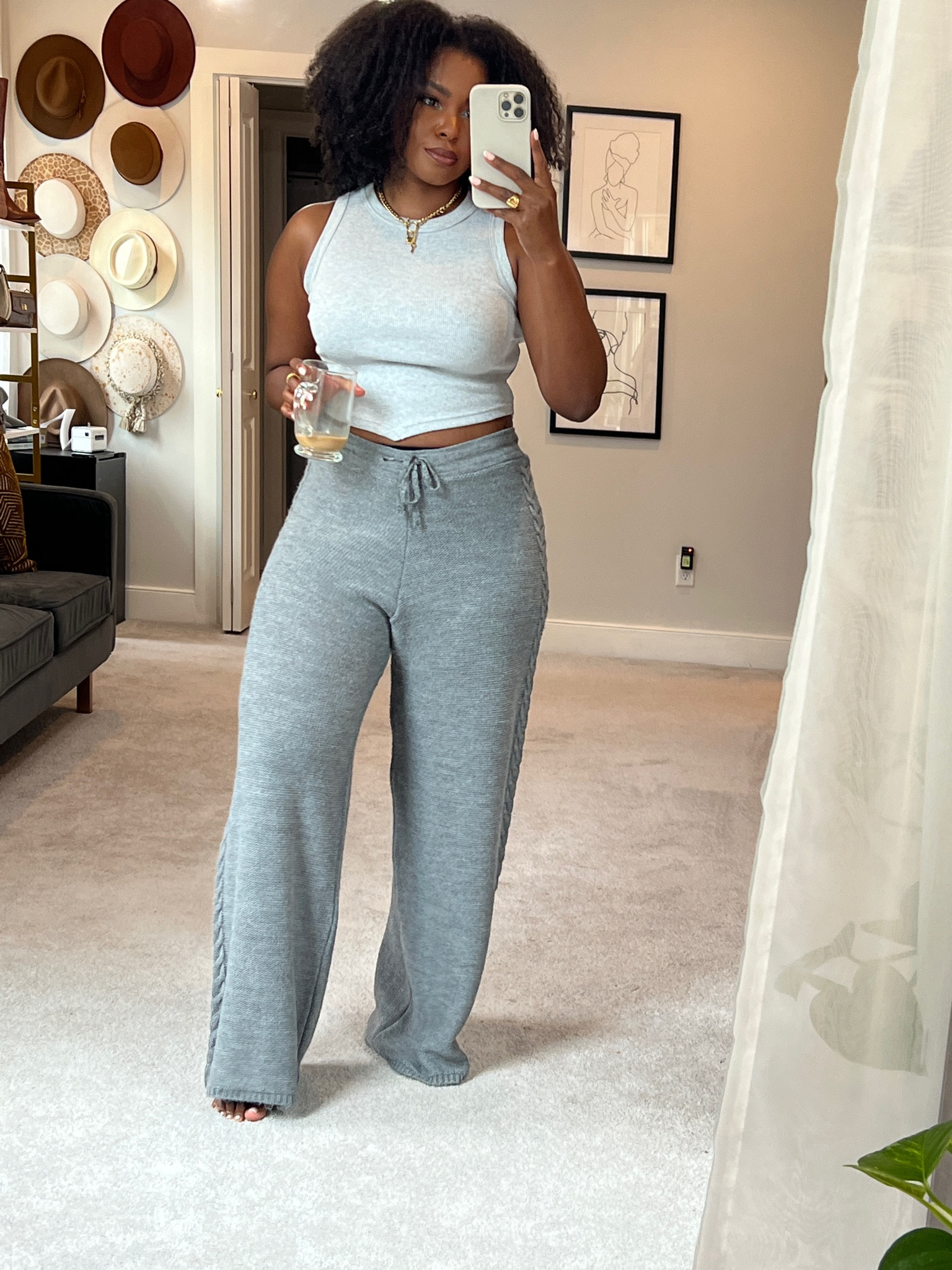 Casual Thursday 


#LTKsalealert #LTKfindsunder50 #LTKmidsize