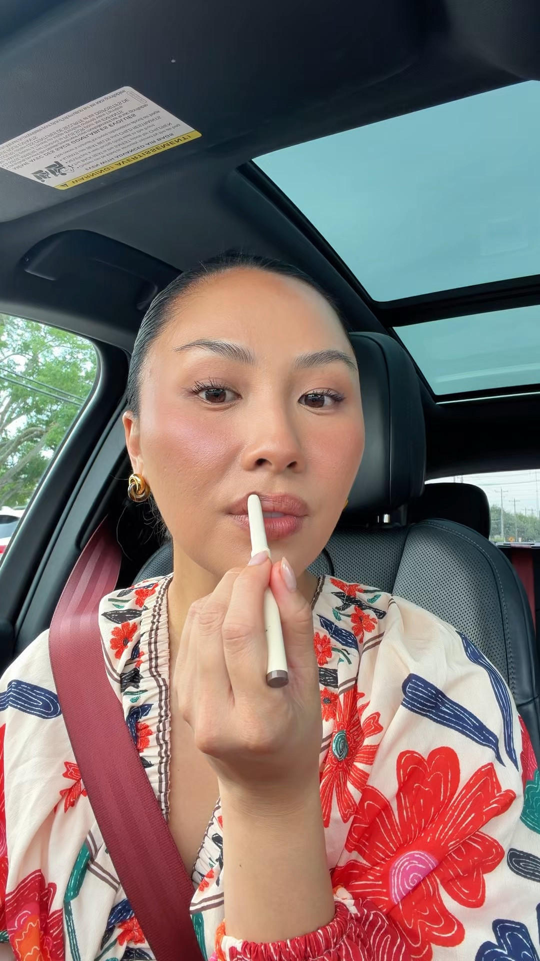 Today’s lip combo 

Liner - saddle 
Gloss - velvet

#LTKgrwm #LTKBeauty #LTKselfcare