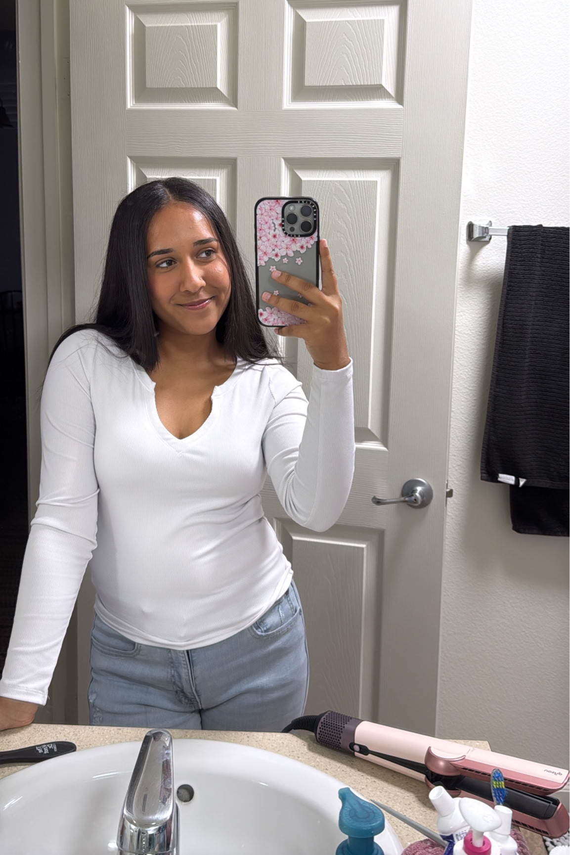 Casual Sunday OOTD 🤍

#LTKStyleTip #LTKSeasonal #LTKGiftGuide