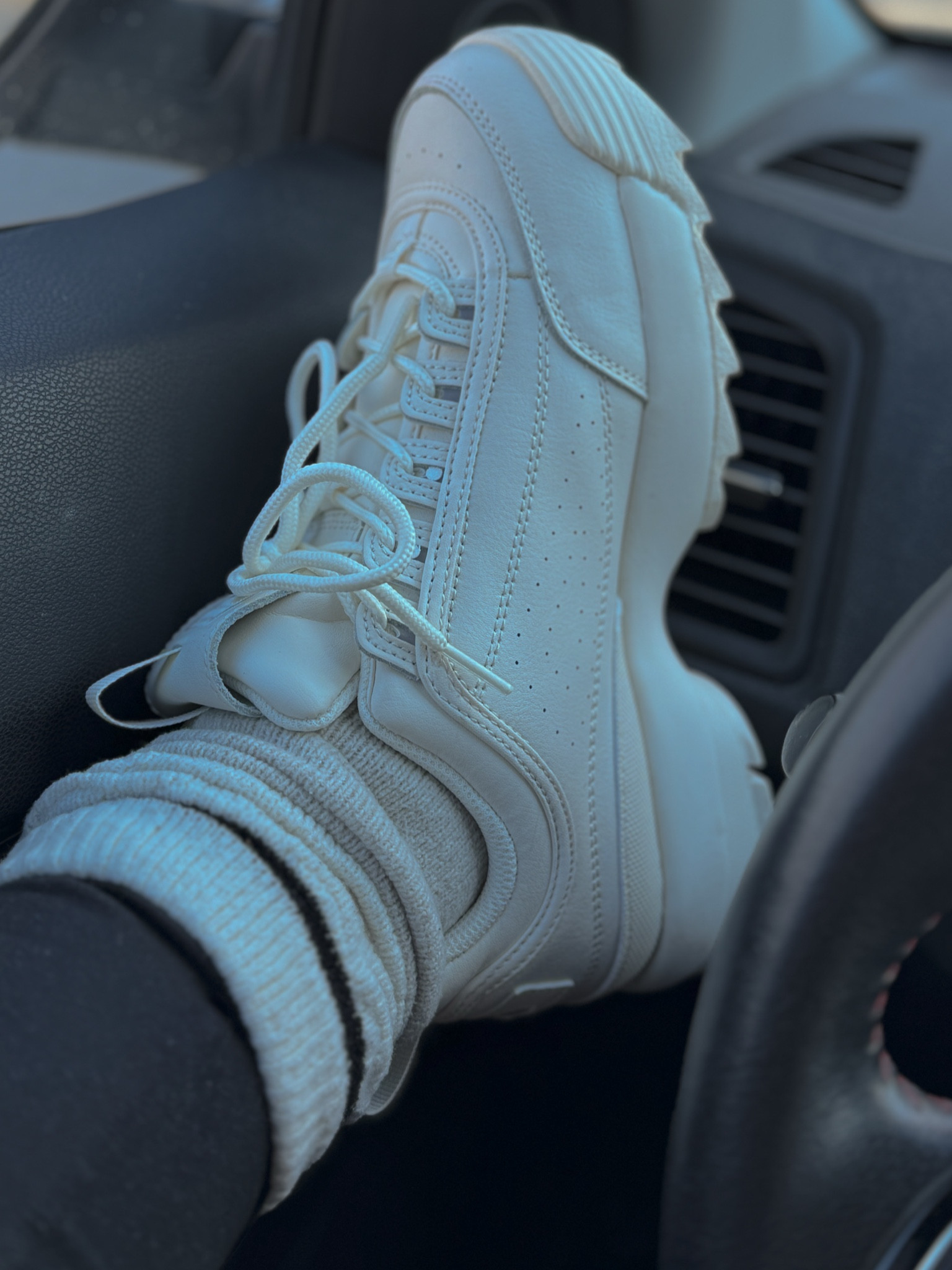 90’s dad sneakers FTW 🙌🏼

Sneakers: Fila Disruptor II, size 8 (normal size) color: Gardenia

#LTKU #LTKShoeCrush #LTKStyleTip