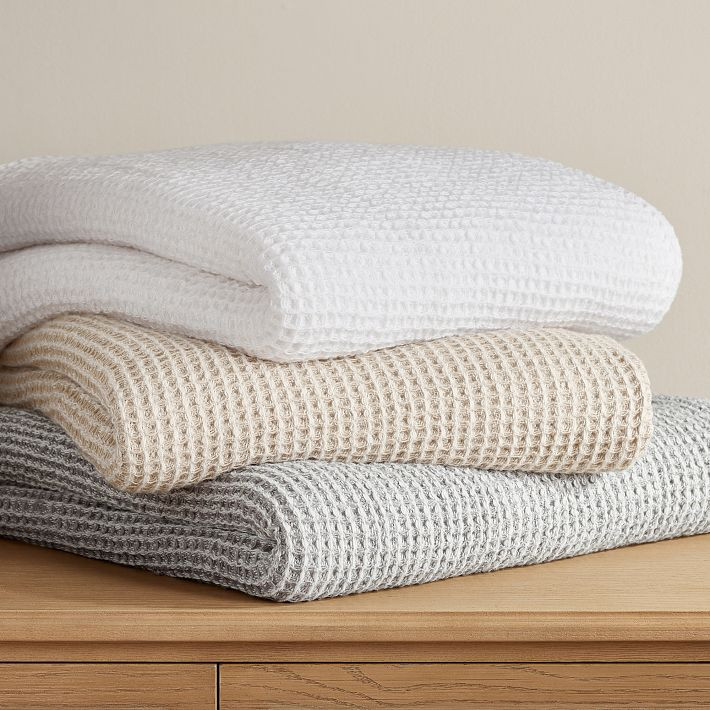 Waffle Weave Blanket | Pottery Barn Teen