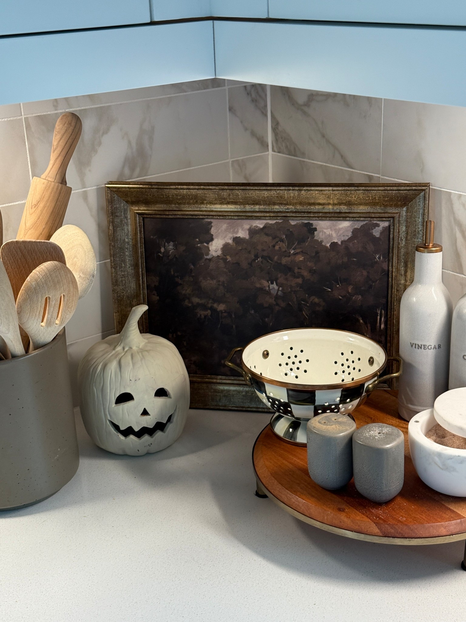 kitchen update 🤎🍂 

#LTKSeasonal #LTKHome #LTKFindsUnder50